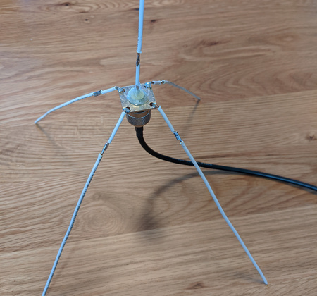 400 MHz 1/4 wave antenna